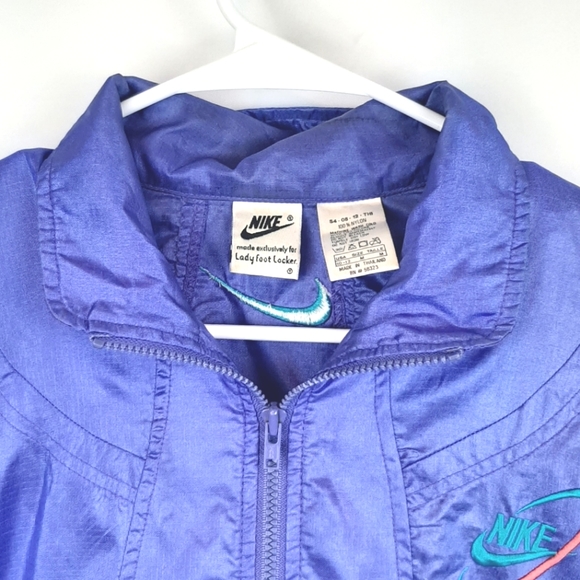Vintage Nike Lady Foot Locker Windbreaker Track Jacket Size Medium 10-12 - Picture 2 of 16